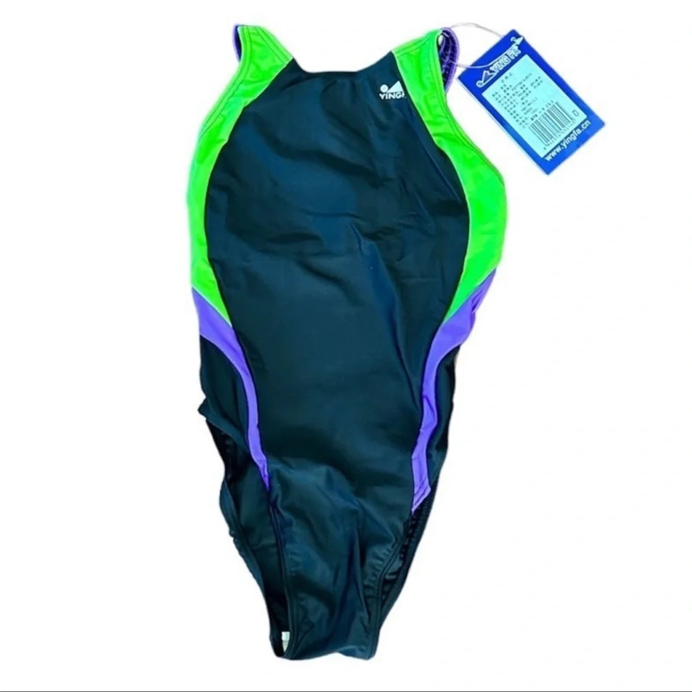 Yingfa training  girls’s  Swimsuit size Large (30) NWT